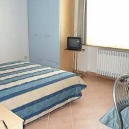 Girasole House 3*