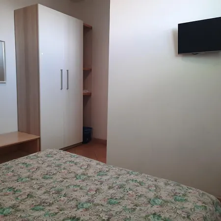 Girasole House Pensjonat 3*